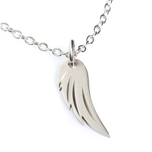 스틸 천사의 날개 목걸이 - 체인 포함